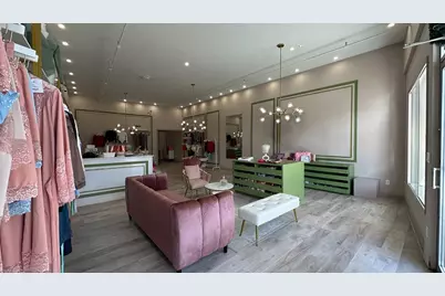 376 Main St, Barnstable, MA 02601 - Photo 3