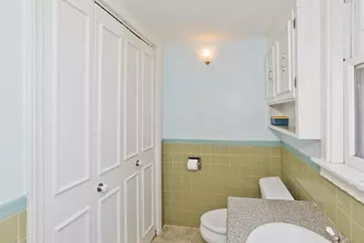 23 Westernview St, Springfield, MA 01108 - Photo 21