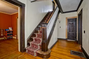 23 Westernview St, Springfield, MA 01108 - Photo 9