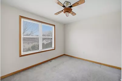 138 Vineland Ave, East Longmeadow, MA 01028 - Photo 19