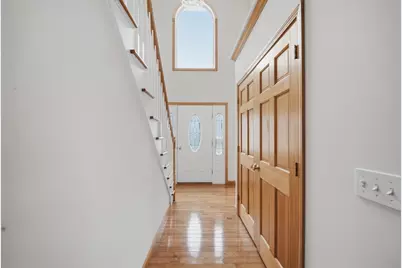 138 Vineland Ave, East Longmeadow, MA 01028 - Photo 5