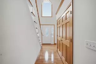 138 Vineland Ave, East Longmeadow, MA 01028 - Photo 5