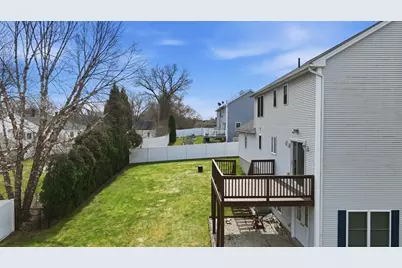 138 Vineland Ave, East Longmeadow, MA 01028 - Photo 33