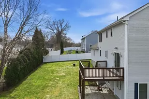 138 Vineland Ave, East Longmeadow, MA 01028 - Photo 33