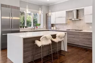 1580 Beacon St, Newton, MA 02468 - Photo 9