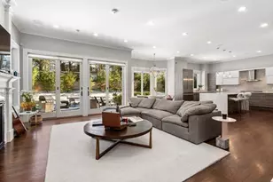 1580 Beacon St, Newton, MA 02468 - Photo 7