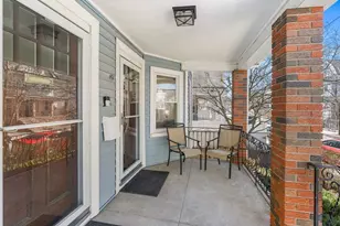 49 Kenmere Rd, Medford, MA 02155 - Photo 3