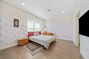 320 Maverick St, Boston, MA 02128 - Photo 15