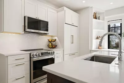 131 Prospect St #B, Newburyport, MA 01950 - Photo 7