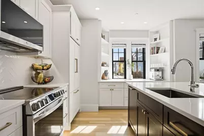 131 Prospect St #B, Newburyport, MA 01950 - Photo 5