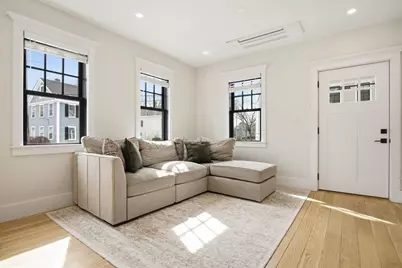 131 Prospect St #B, Newburyport, MA 01950 - Photo 9