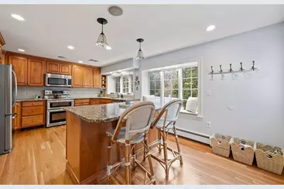 55 Burnside Rd, Needham, MA 02494 - Photo 7