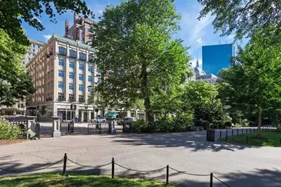 250 Boylston St #2, Boston, MA 02116 - Photo 23