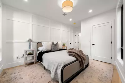 136 West Eighth St #Two, Boston, MA 02127 - Photo 7