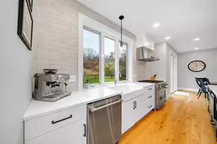 122 Seven Sister Rd, Haverhill, MA 01830 - Photo 9