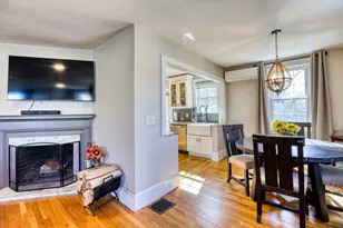 42 Summer St, Rowley, MA 01969 - Photo 7