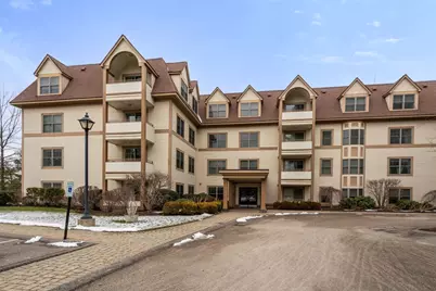 12 Russell Rd #404, Wellesley, MA 02482 - Photo 15