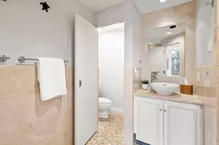 23 Bradford St, Boston, MA 02118 - Photo 17