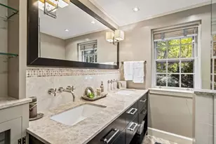 1125 W Roxbury Pkwy, Brookline, MA 02467 - Photo 31