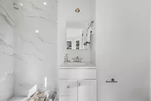 66 6th St, Cambridge, MA 02141 - Photo 15