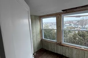 9 Warren Ave, Leicester, MA 01524 - Photo 9