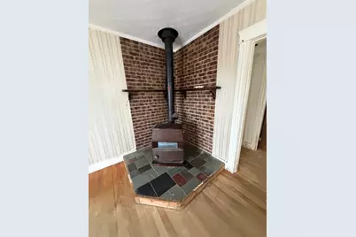 9 Warren Ave, Leicester, MA 01524 - Photo 5