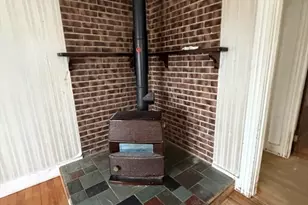 9 Warren Ave, Leicester, MA 01524 - Photo 5