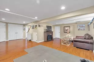 9 Fletcher St, Plainville, MA 02762 - Photo 29
