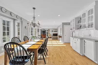 9 Fletcher St, Plainville, MA 02762 - Photo 7