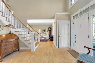 9 Fletcher St, Plainville, MA 02762 - Photo 3