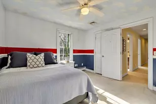 9 Fletcher St, Plainville, MA 02762 - Photo 25