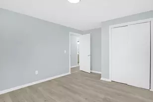 116 Carr St, Springfield, MA 01118 - Photo 17