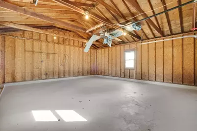 116 Carr St, Springfield, MA 01118 - Photo 25