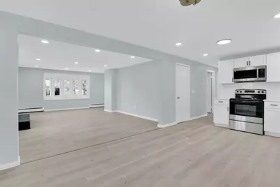 116 Carr St, Springfield, MA 01118 - Photo 7