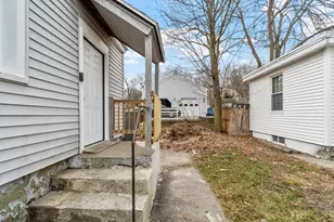 2 Cherry St, Lawrence, MA 01841 - Photo 21