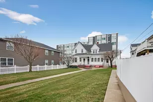 24 Carleton St, Revere, MA 02151 - Photo 3