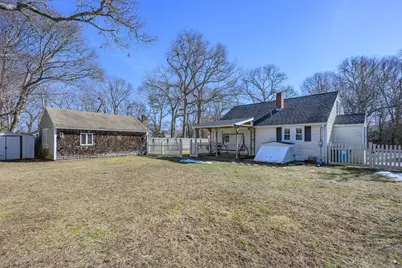 22 Annette Ave, Falmouth, MA 02536 - Photo 5