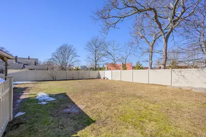 22 Annette Ave, Falmouth, MA 02536 - Photo 7