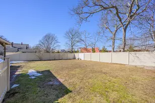 22 Annette Ave, Falmouth, MA 02536 - Photo 7