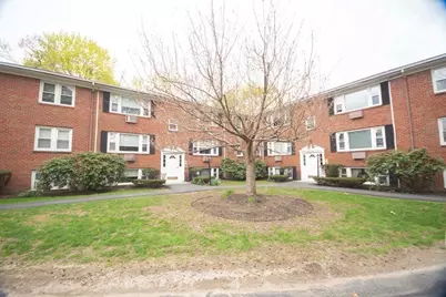 462 Nahatan St #C5, Norwood, MA 02062 - Photo 1