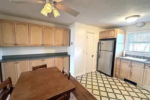 462 Nahatan St, Norwood, MA 02062 - Photo 5