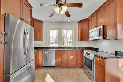 27 Border Rd, Natick, MA 01760 - Photo 9