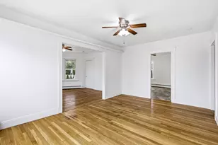 32 Fall River Ave, Seekonk, MA 02771 - Photo 15