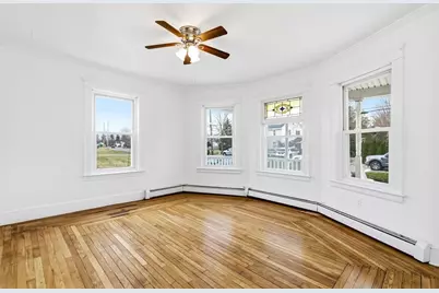 32 Fall River Ave #1, Seekonk, MA 02771 - Photo 5