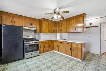 32 Fall River Ave #1, Seekonk, MA 02771 - Photo 21