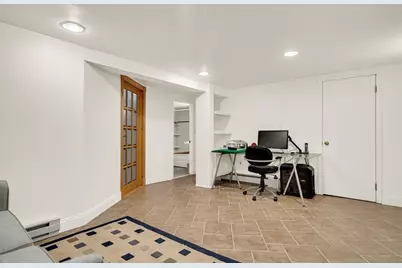 2 Maria Ct, Woburn, MA 01801 - Photo 15