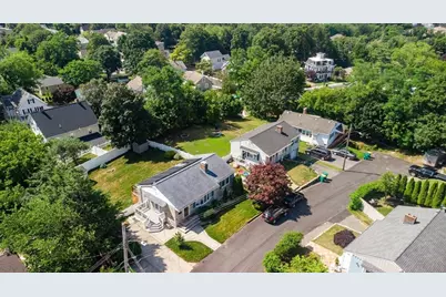 2 Maria Ct, Woburn, MA 01801 - Photo 21