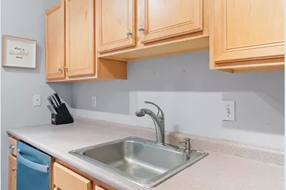 200 Market St #3412, Lowell, MA 01852 - Photo 5