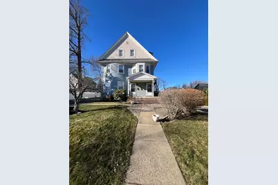 71 Cherry St #2, Newton, MA 02465 - Photo 1