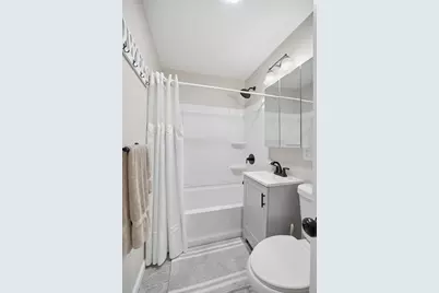 14 Dorothy Ave, Chicopee, MA 01020 - Photo 17